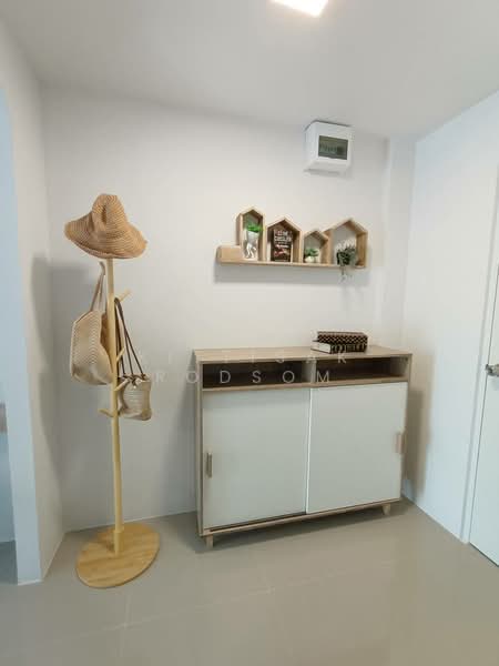 City Villa, Bangkok, Bangkok, Khlong Chan, Bang Kapi, Bangkok, 1 Bedroom, 33 sqm, Condo For Sale, by kittisak rodsom, 11701779 - DDproperty.com