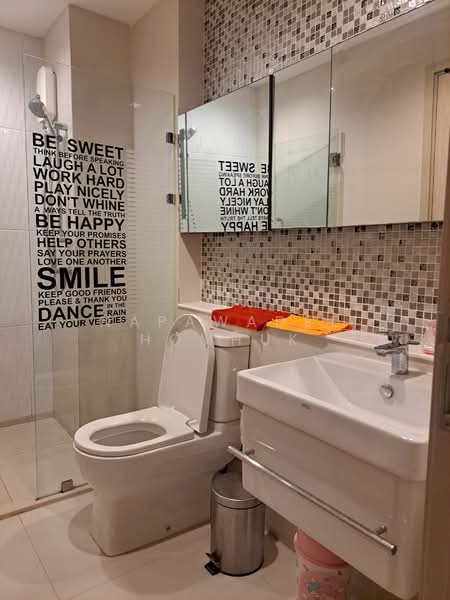 Life One Wireless, Bangkok, 1 Wireless Road, Lumphini, Pathum Wan, Bangkok, 2 Bedrooms, 70 sqm, Condo For Rent, by Napawadee Homhuk, 11701783 - DDproperty.com