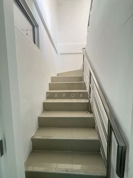 ขาย ทาวน์โฮม 3 ชั้น ม.เพชรทวี พุทธมณฑลสาย5 ราคาไม่แพงรีโนเวทใหม่ พร้อมอยู่!!!, นครปฐม, ไร่ขิง, สามพราน, นครปฐม, 65 ตร.ม., ทาวน์เฮ้าส์ ขาย, โดย Apaporn Muanthorani, 11702240 - DDproperty.com