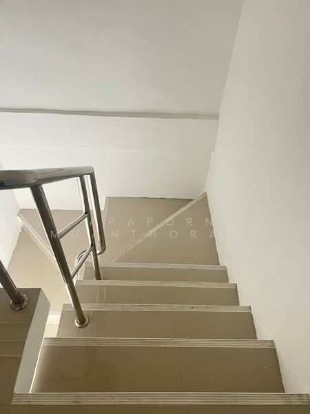 ขาย ทาวน์โฮม 3 ชั้น ม.เพชรทวี พุทธมณฑลสาย5 ราคาไม่แพงรีโนเวทใหม่ พร้อมอยู่!!!, Nakhon Pathom, Rai Khing, Sam Phran, Nakhon Pathom, 3 Bedrooms, 65 sqm, Townhouse For Sale, by Apaporn Muanthorani, 11702240 - DDproperty.com