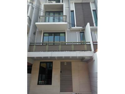 ขาย - Areeya Mandarina Sukhumvit 77 : อารียา แมนดารีนา สุขุมวิท 77, กรุงเทพ