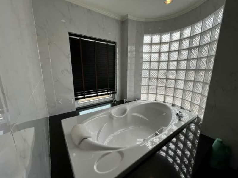 For Rent - Villa Nakarin Onnut-Wongwaen, Bangkok