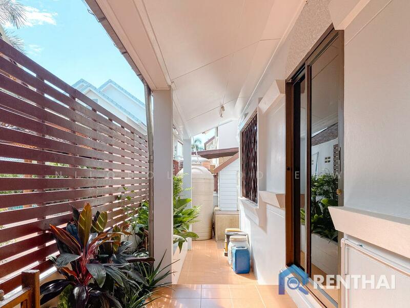 4 bedroom Poll Villa in Pattaya - 9.9M Thb, Private Pool, Garden, Fully Furnished, Chon Buri (Pattaya), Na Kloe, Bang Lamung (Pattaya), Chon Buri (Pattaya), 4 Bedrooms, 268 sqm, Single Detached House For Sale, by Nilobol Keodkeaw, 11703501 - DDproperty.com