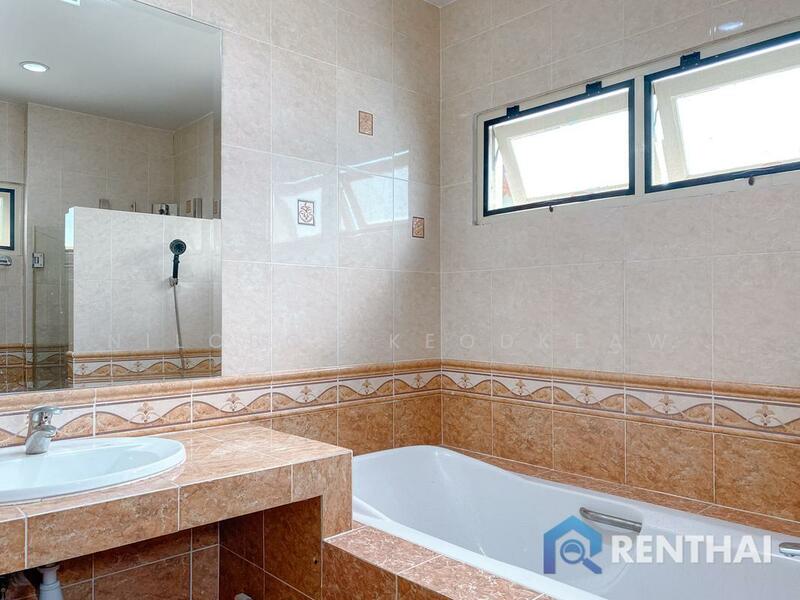 4 bedroom Poll Villa in Pattaya - 9.9M Thb, Private Pool, Garden, Fully Furnished, Chon Buri (Pattaya), Na Kloe, Bang Lamung (Pattaya), Chon Buri (Pattaya), 4 Bedrooms, 268 sqm, Single Detached House For Sale, by Nilobol Keodkeaw, 11703501 - DDproperty.com