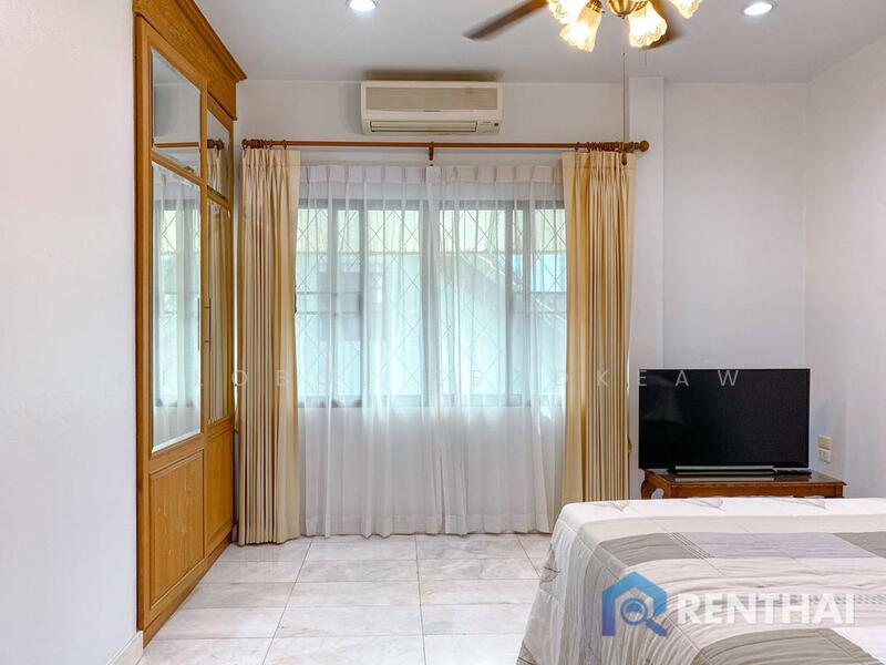 4 bedroom Poll Villa in Pattaya - 9.9M Thb, Private Pool, Garden, Fully Furnished, Chon Buri (Pattaya), Na Kloe, Bang Lamung (Pattaya), Chon Buri (Pattaya), 4 Bedrooms, 268 sqm, Single Detached House For Sale, by Nilobol Keodkeaw, 11703501 - DDproperty.com