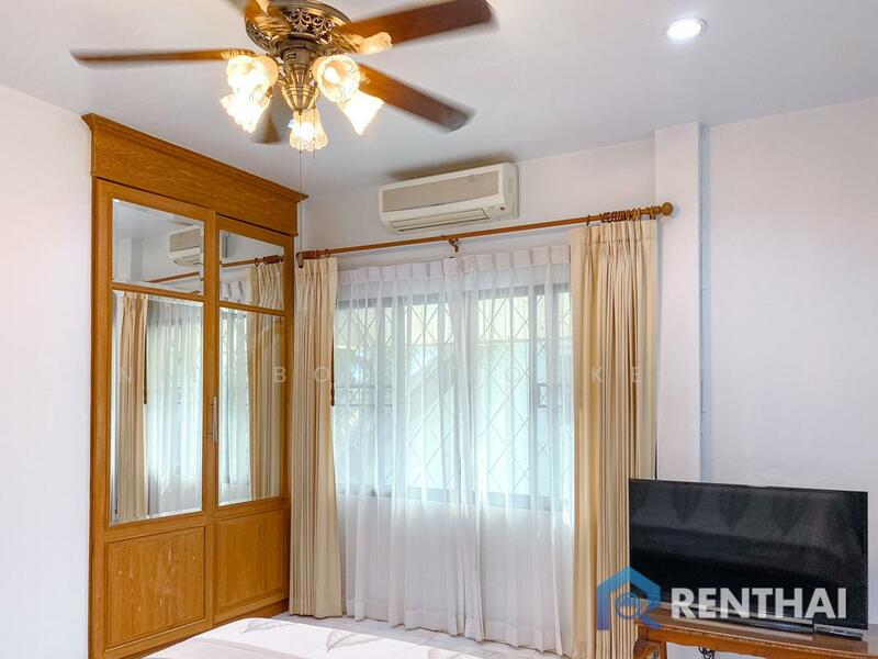 4 bedroom Poll Villa in Pattaya - 9.9M Thb, Private Pool, Garden, Fully Furnished, Chon Buri (Pattaya), Na Kloe, Bang Lamung (Pattaya), Chon Buri (Pattaya), 4 Bedrooms, 268 sqm, Single Detached House For Sale, by Nilobol Keodkeaw, 11703501 - DDproperty.com