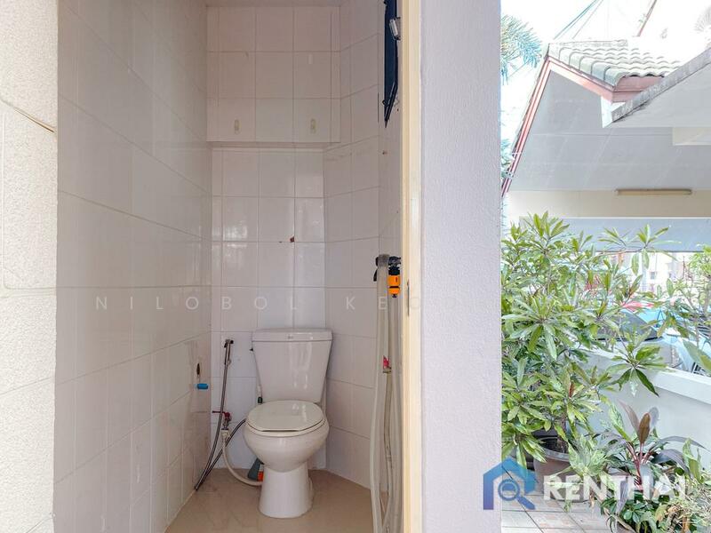 4 bedroom Poll Villa in Pattaya - 9.9M Thb, Private Pool, Garden, Fully Furnished, Chon Buri (Pattaya), Na Kloe, Bang Lamung (Pattaya), Chon Buri (Pattaya), 4 Bedrooms, 268 sqm, Single Detached House For Sale, by Nilobol Keodkeaw, 11703501 - DDproperty.com