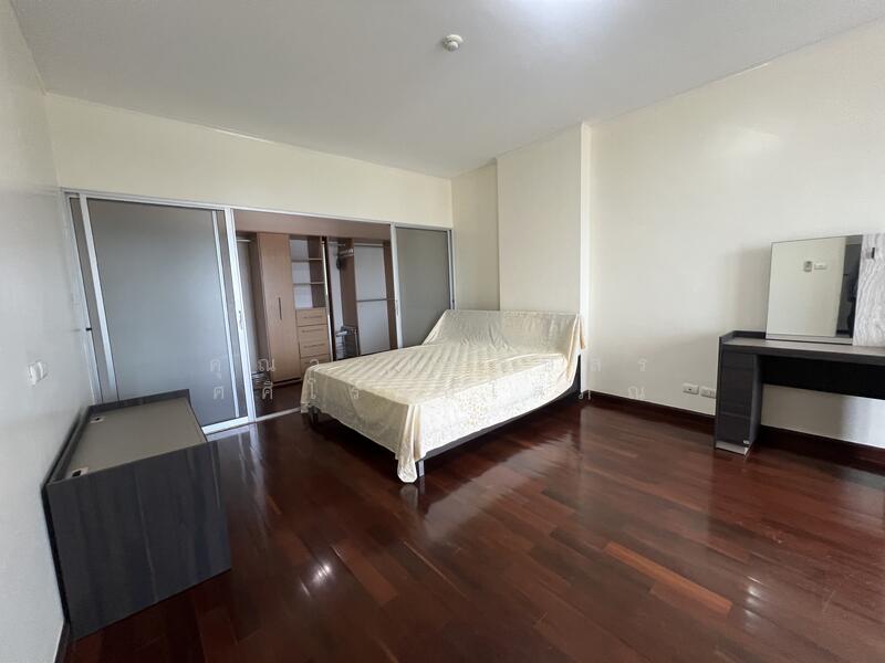 Supalai Park Srinakarin, Bangkok, 688 Srinakarin Road, Nong Bon, Prawet, Bangkok, 2 Bedrooms, 112 sqm, Condo For Sale, by คุณวรพรรษสร ศศิโรจน์โสภณ, 11703567 - DDproperty.com