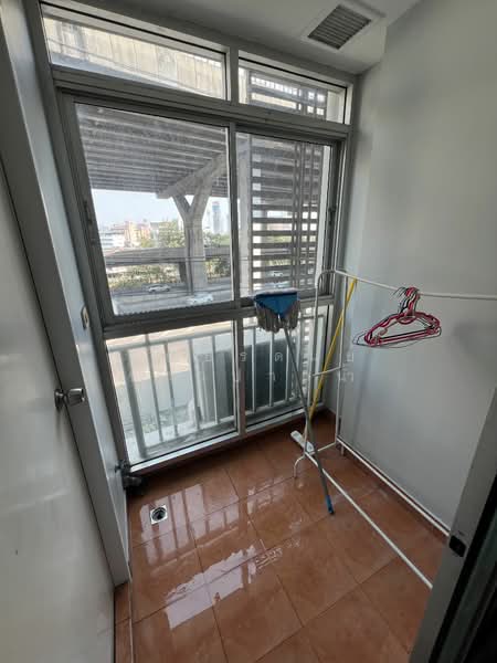 Regent Home 7/1, Bangkok, Soi Sanphawut 2, Bang Na Road, Bang Na, Bang Na, Bangkok, 1 Bedroom, 32 sqm, Condo For Rent, by ธีรดนย์ ชาวปากน้ำ, 11704055 - DDproperty.com