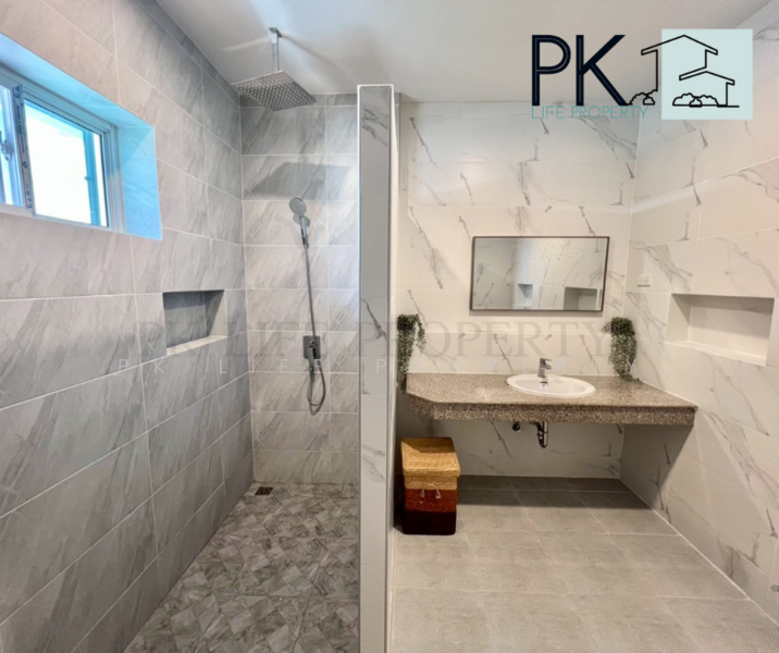 7R0857 Pool villa for rent 4 bedroom 3 bathroom 115,000/month at rawai have fuly furnished, Phuket, Rawai, Muang Phuket, Phuket, 4 Bedrooms, 300 sqm, Villa For Rent, by PK LIFE Property, 11704556 - DDproperty.com