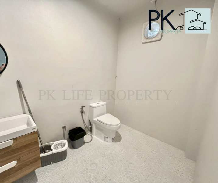 7R0857 Pool villa for rent 4 bedroom 3 bathroom 115,000/month at rawai have fuly furnished, Phuket, Rawai, Muang Phuket, Phuket, 4 Bedrooms, 300 sqm, Villa For Rent, by PK LIFE Property, 11704556 - DDproperty.com