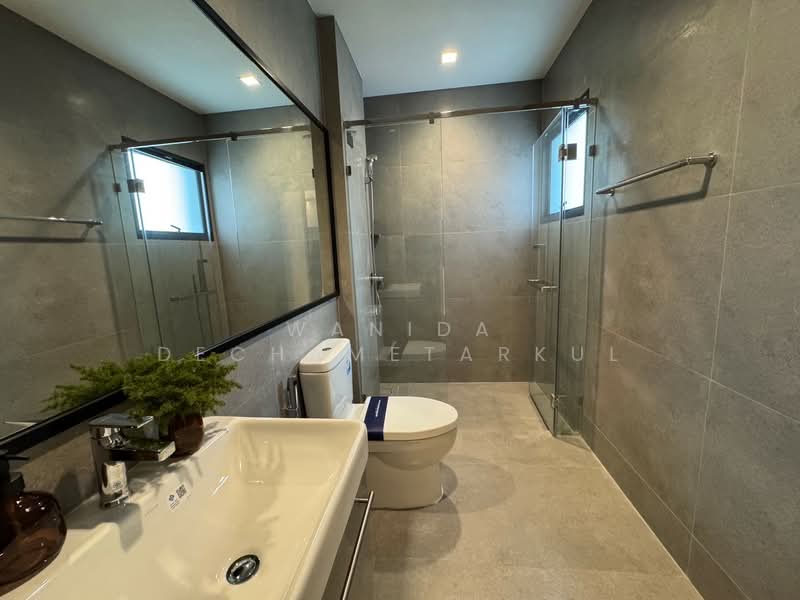 Bangkok Boulevard Signature Ramintra-Phraya Suren : บางกอก บูเลอวาร์ด ซิกเนเจอร์ รามอินทรา-พระยาสุเรนทร์, กรุงเทพ, ถนนพระยาสุเรนทร์, บางชัน, คลองสามวา, กรุงเทพ, 391 ตร.ม., บ้านเดี่ยว ขาย, โดย Wanida Dechametarkul, 11704756 - DDproperty.com