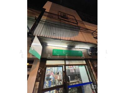 ขาย - ตึกแถว อาคารพาณิชย์ 2 ชั้นครึ่ง มินิมอล ทำทอง ริมถนน ติด BTS ทองหล่อ, กรุงเทพ