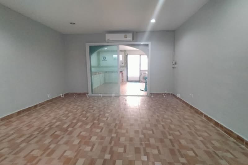 ให้เช่า ทาวน์เฮาส์ หมู่บ้าน ณัฐกานต์ 3 เนื้อที่ 25.1 ตรว. แขวงคลองถนน เขตสายไหม, Bangkok, Khlong Tanon, Sai Mai, Bangkok, 3 Bedrooms, 64 sqm, Townhouse For Rent, by ชนะชาติ นนท์ตา, 11705981 - DDproperty.com