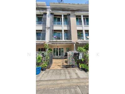 ขาย - บ้านกลางเมือง พระราม9-มอเตอร์เวย์ สวนหลวง 3 ชั้น ราคาถูก, กรุงเทพ