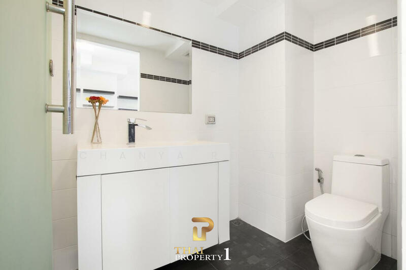 For Sale - Park Royal 2 Pratumnak, Chon Buri (Pattaya)