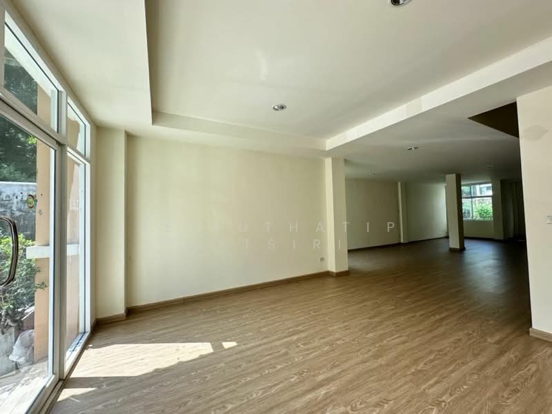 อาคารพาณิชย์, Bangkok, นนทรี3-4, Chong Nonsi, Yan Nawa, Bangkok, , 300 sqm, Shophouse For Sale, by Ketjuthatip Ketsiri, 11708455 - DDproperty.com