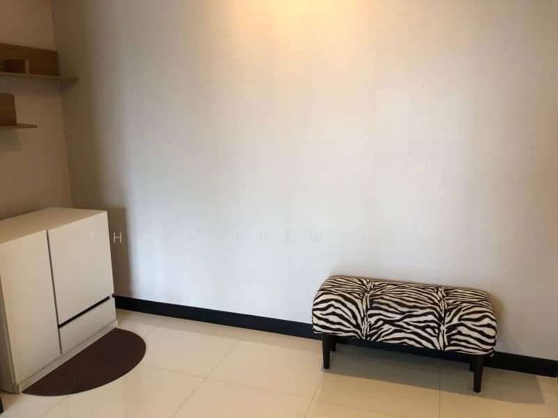 Voque Sukhumvit 16, Bangkok, Soi Sukhumvit 16, Khlong Toei, Bangkok, 1 Bedroom, 52 sqm, Condo For Rent, by Thida Thewinram, 11708917 - DDproperty.com