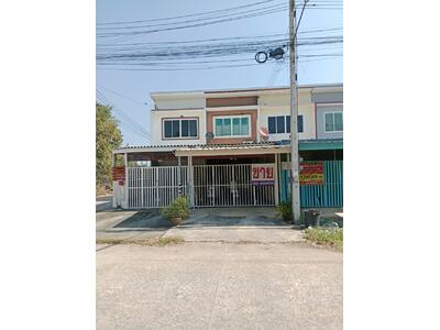 ขาย - ทาวน์เฮ้าสองชั้นโครงการลำปลาทิววิลล่า ราคาเพียง 1,650,000 บาท ฟรีโอน, ราชบุรี