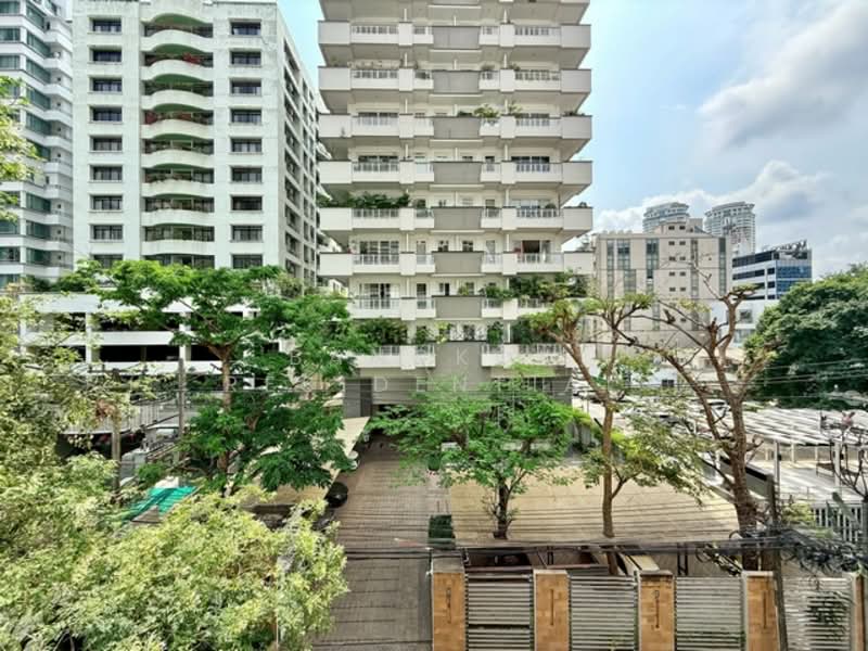 Sawang Apartment, Bangkok, Soi Sathorn 7, Thung Maha Mek, Sathon, Bangkok, 2 Bedrooms, 145 sqm, Condo For Rent, by Bangkok Residential, 11710075 - DDproperty.com
