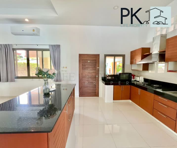 7R0196 Pool villa for rent 3 bedroom 4 bathroom 75,000/month at rawai have fully furnished, phuket, Rawai, Muang Phuket, Phuket, 3 Bedrooms, 320 sqm, Villa For Rent, by PK LIFE Property, 11710952 - DDproperty.com