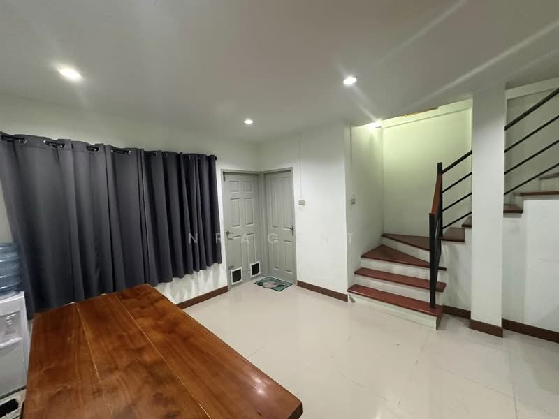 Buathongthani Park Ville 5, Nonthaburi, Lahan, Bang Bua Thong, Nonthaburi, 4 Bedrooms, 156 sqm, Townhouse For Sale, by NR AGENT, 11711087 - DDproperty.com