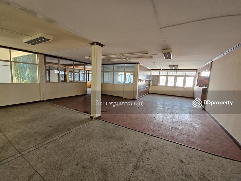 For Rent - For rent office building, warehouse, and available space in a prime location, Samut Prakan