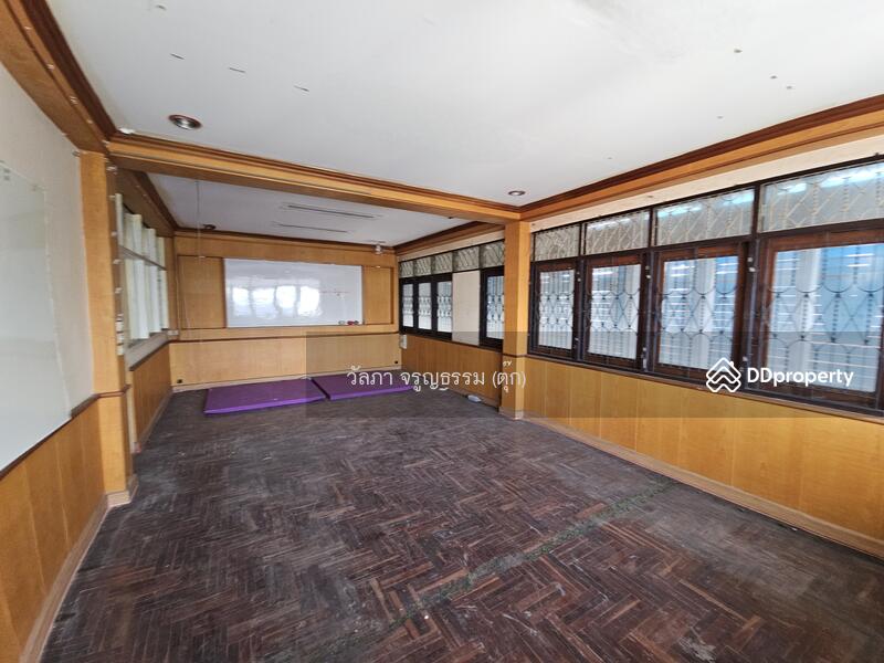 For Rent - For rent office building, warehouse, and available space in a prime location, Samut Prakan