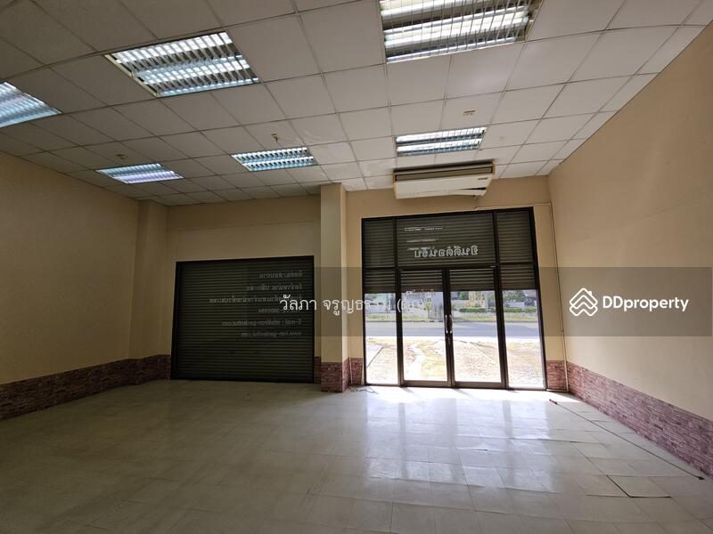 For Rent - For rent office building, warehouse, and available space in a prime location, Samut Prakan