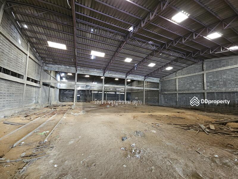 For Rent - For rent office building, warehouse, and available space in a prime location, Samut Prakan