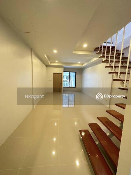ขาย - หมู่บ้านอยู่เจริญ พหลโยธิน 50, กรุงเทพ