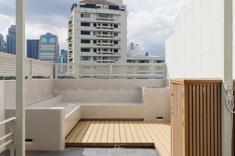 เอกมัย, Bangkok, Phra Kanong Nua, Watthana, Bangkok, 5 Bedrooms, 580 sqm, Single Detached House For Sale, by Wisdom Real Estate, 11711927 - DDproperty.com