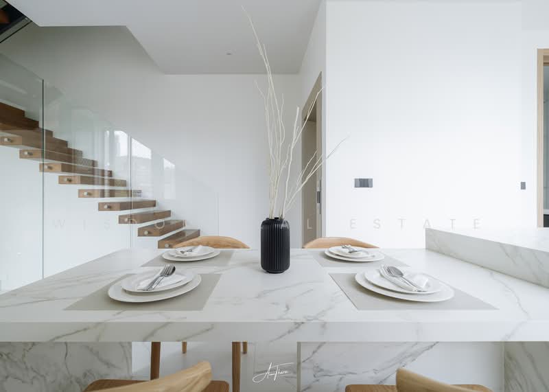 เอกมัย, Bangkok, Phra Kanong Nua, Watthana, Bangkok, 5 Bedrooms, 580 sqm, Single Detached House For Sale, by Wisdom Real Estate, 11711927 - DDproperty.com