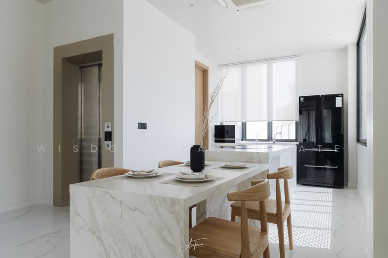 เอกมัย, Bangkok, Phra Kanong Nua, Watthana, Bangkok, 5 Bedrooms, 580 sqm, Single Detached House For Sale, by Wisdom Real Estate, 11711927 - DDproperty.com