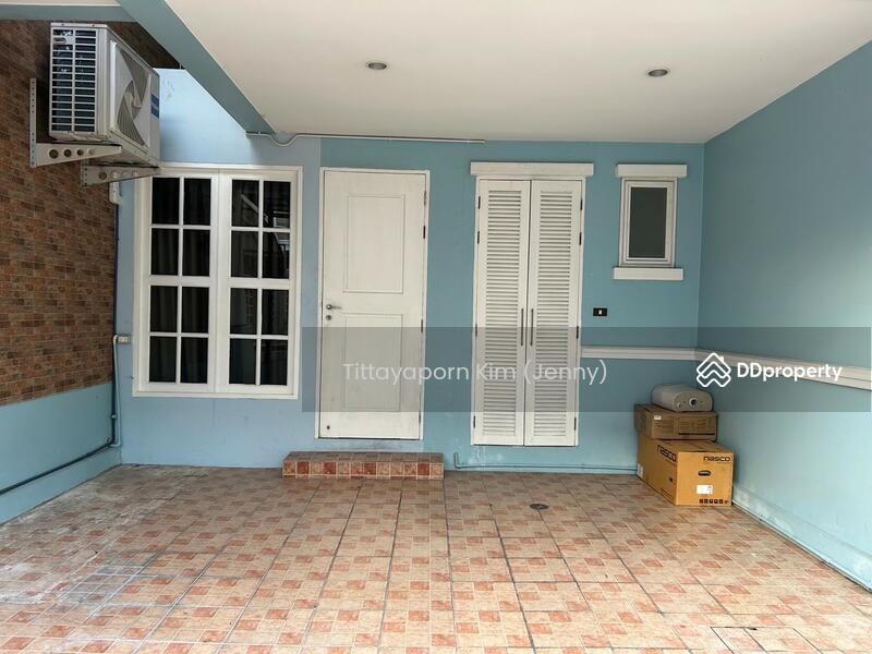 For Rent - Rockgarden Townhome 3F 4 Bed 4 Bath 2 Parking Near The Regent International School Rama 9, Bangkok
