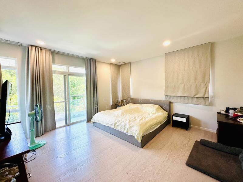 ขาย - มัณฑนา 2 มอเตอร์เวย์ - กรุงเทพกรีฑาตัดใหม่ : Mantana 2 Motorway - New Krungthepkreetha, กรุงเทพ