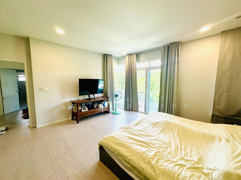 For Sale - Mantana 2 Motorway - New Krungthepkreetha, Bangkok