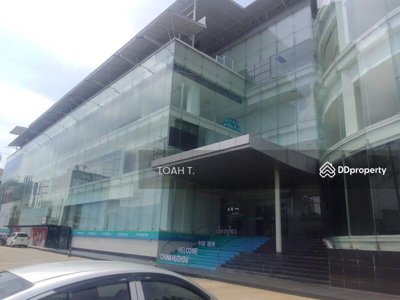 ให้เช่า - พื้นที่ให้เช่า รัชดาภิเษก : Space for rent Ratchadaphisek, กรุงเทพ