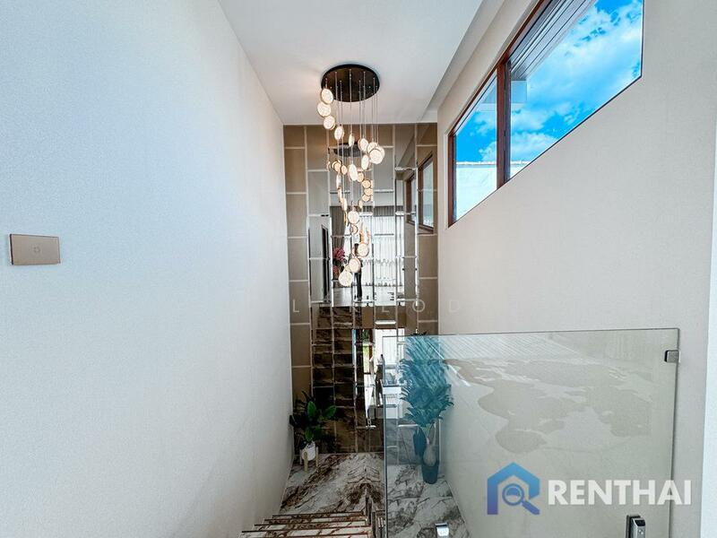 For sale house 5 bedrooms at East Pattaya, Chon Buri (Pattaya), Na Kloe, Bang Lamung (Pattaya), Chon Buri (Pattaya), 5 Bedrooms, 420 sqm, Single Detached House For Sale, by Nilobol Keodkeaw, 11712597 - DDproperty.com