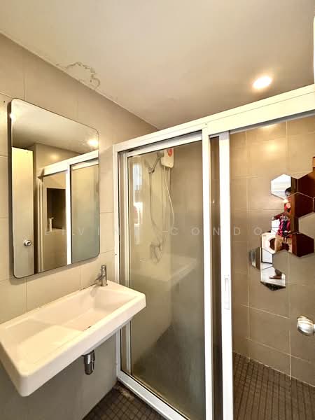 Elio Del Ray, Bangkok, 95 Sukhumvit 64 Road, Bang Chak, Phra Khanong, Bangkok, Studio, 24 sqm, Condo For Sale, by Living Condo, 11712772 - DDproperty.com