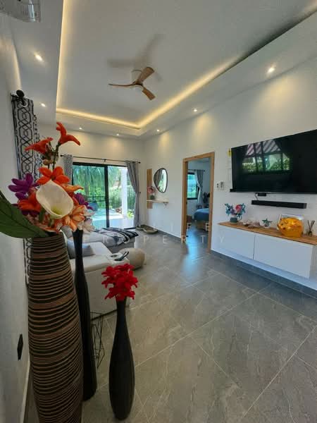 7R0860 Pool villa for rent 2 bedroom 2 bathroom 65,000/month at rawai have fully furnished, Phuket, Rawai, Muang Phuket, Phuket, 2 Bedrooms, 400 sqm, Villa For Rent, by PK LIFE Property, 11713826 - DDproperty.com