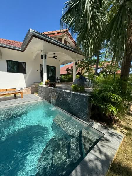 7R0860 Pool villa for rent 2 bedroom 2 bathroom 65,000/month at rawai have fully furnished, Phuket, Rawai, Muang Phuket, Phuket, 2 Bedrooms, 400 sqm, Villa For Rent, by PK LIFE Property, 11713826 - DDproperty.com