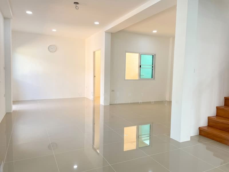 Promjit Village, newly renovated, Soi Wat Phra Ngoen, Bang Yai, Nonthaburi, ซ.วัดพระเงิน, Bang Muang, Bang Yai, Nonthaburi, 3 Bedrooms, 160 sqm, Single Detached House For Sale, by Parinthida Sawuddisopakaykul, 11715091 - DDproperty.com