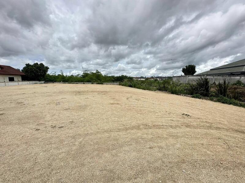 Land for sale in Pong Pattaya, Bang Lamung, filled in, 226 sq.w., fenced,, Chon Buri (Pattaya), Poong, Bang Lamung (Pattaya), Chon Buri (Pattaya), , 904 sqm, Land For Sale, by RICHWELL INTERPLUS, 11715163 - DDproperty.com