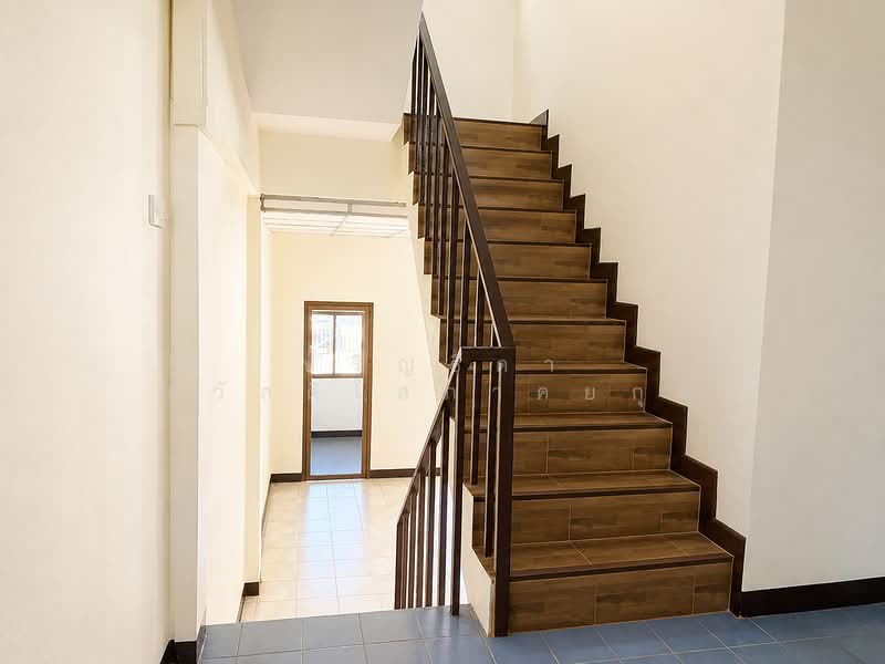 Townhome for sale, Prachachuen 37, Bang Sue, Bangkok, Bangkok, ประชาชื่น, Bang Sue, Bang Sue, Bangkok, 4 Bedrooms, 140 sqm, Townhouse For Sale, by Parinthida Sawuddisopakaykul, 11715191 - DDproperty.com