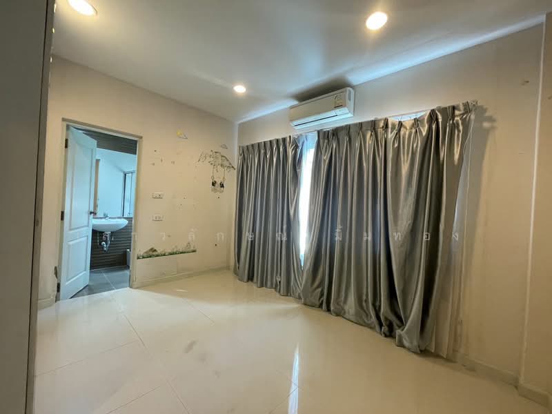 Bangkok Boulevard Rama 9-Srinakarin, Bangkok, Krungthep Kreetha Road, Saphan Sung, Saphan Sung, Bangkok, 4 Bedrooms, 220 sqm, Single Detached House For Rent, by เสาวลักษณ์ มิ้มทอง, 11715368 - DDproperty.com