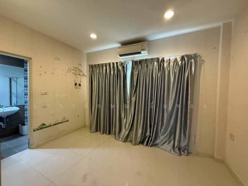 Bangkok Boulevard Rama 9-Srinakarin, Bangkok, Krungthep Kreetha Road, Saphan Sung, Saphan Sung, Bangkok, 4 Bedrooms, 220 sqm, Single Detached House For Rent, by เสาวลักษณ์ มิ้มทอง, 11715368 - DDproperty.com
