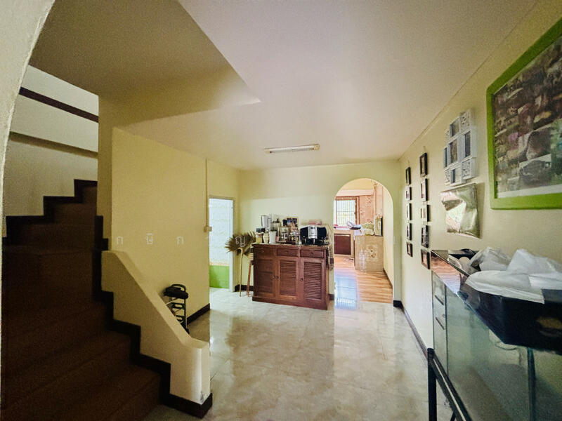 ขาย - ถนนปทุมธานี-สายใน, ปทุมธานี