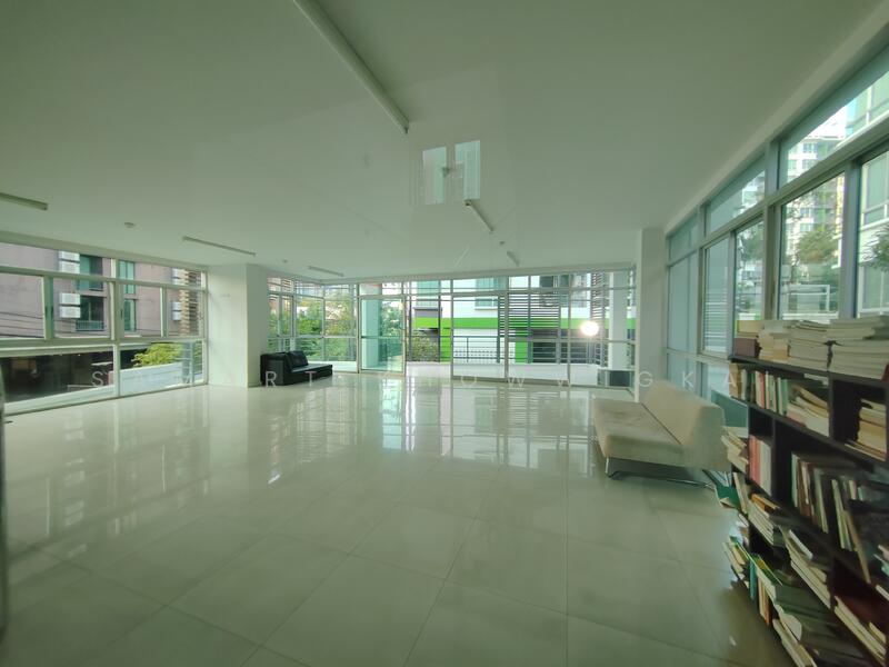 @City Condominium, Bangkok, 169 Sukhumvit Road, Bang Chak, Phra Khanong, Bangkok, 1 Bedroom, 45 sqm, Condo For Sale, by Samart Khowwigkai, 11715840 - DDproperty.com