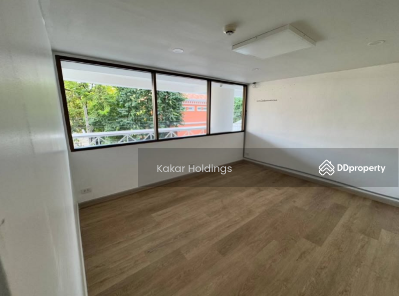 ให้เช่า - Le Raffine Sukhumvit 24 : เลอ รัฟฟิเน่ สุขุมวิท 24, กรุงเทพ